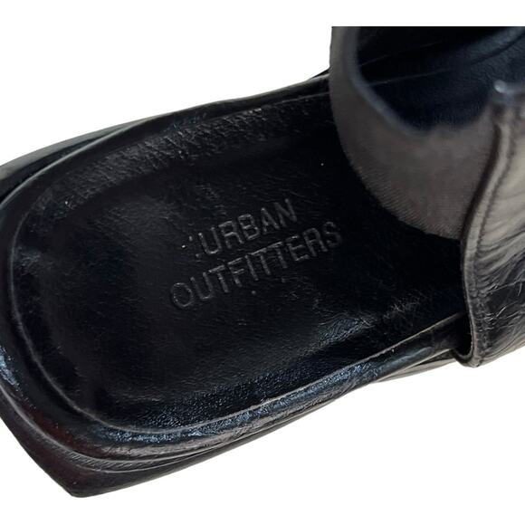 Urban Outfitters Black Leather And Suede Peep Toe Bootie - Picture 6 of 6